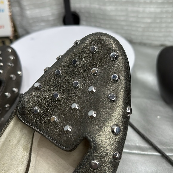 (E2) Michael Kors Ailee metallic leather flats with silver studs, size 8.5M - Picture 12 of 14